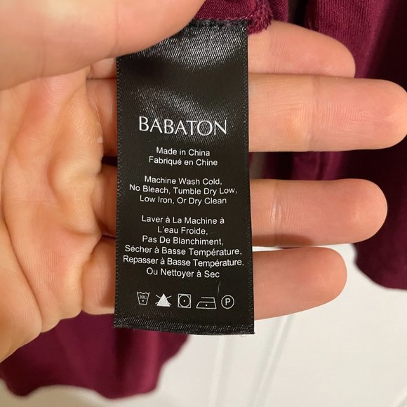 Babaton Burgundy Slitted Flowy Shirt - Picture 5 of 6